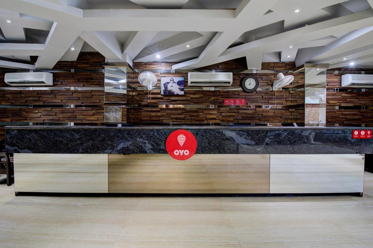 Oyo 1545 Hotel Shivani International Ahmedabad Exteriör bild